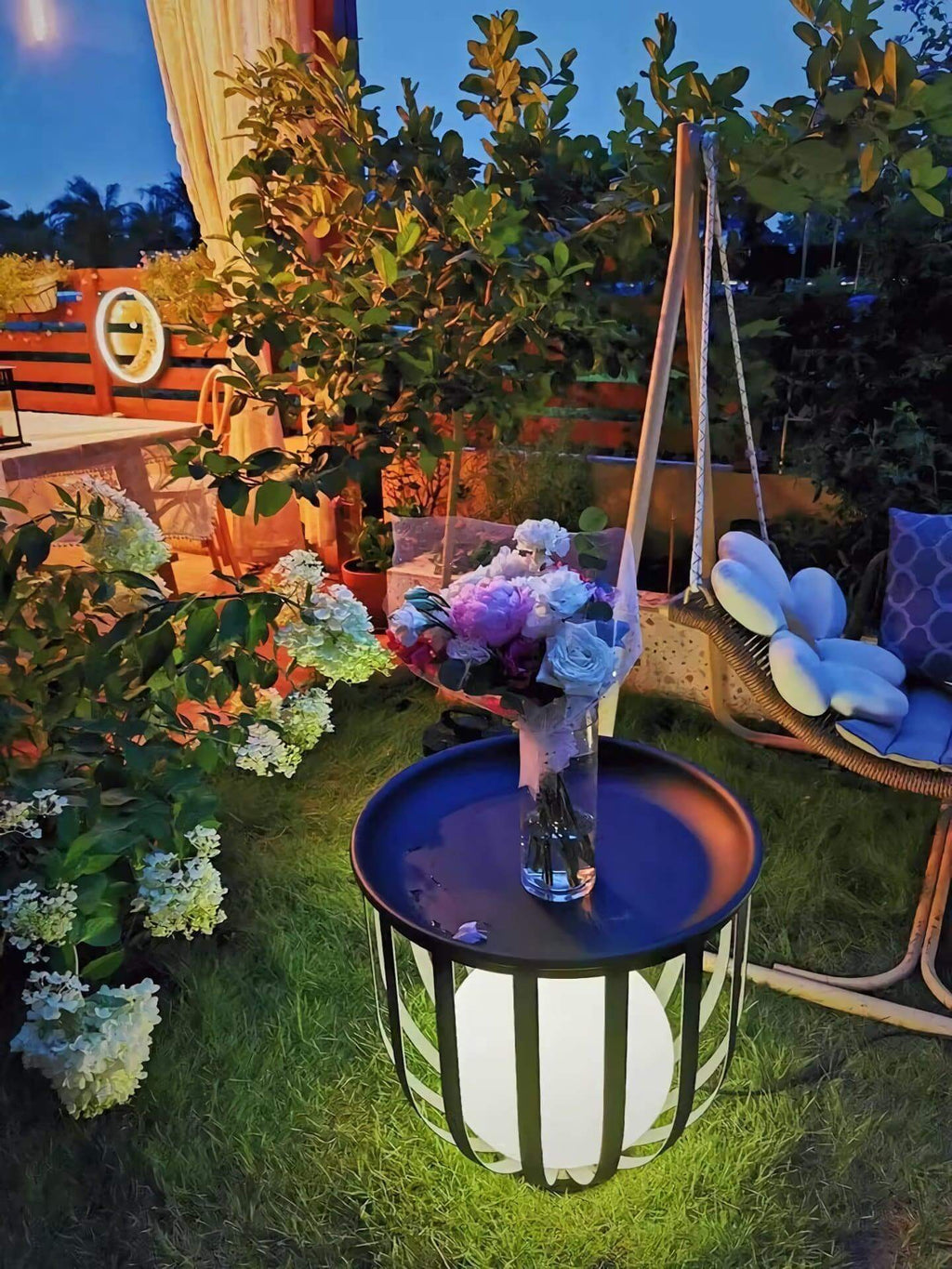 Bols Outdoor Garden Lamp